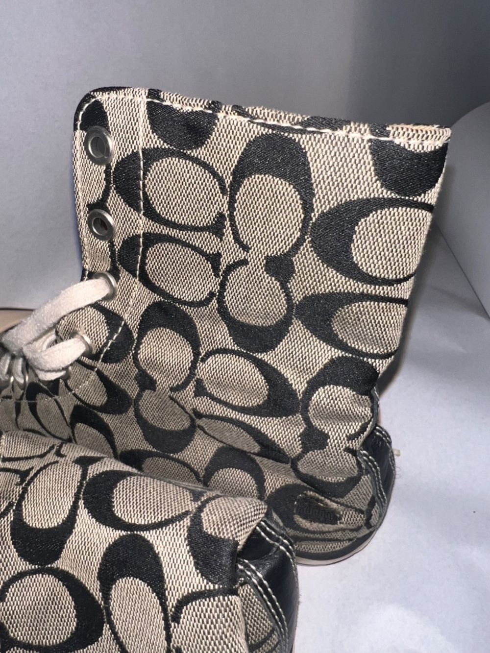 Coach logo high tops sneakers size 7.5 - Picture 5 of 13